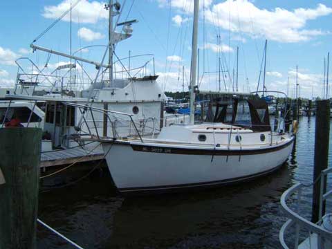 Com-Pac 27, 1986 sailboat