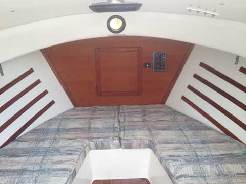 Com-Pac Sun Cat, 2006 sailboat