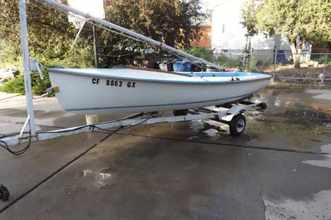 Coronado 15, 1980 sailboat