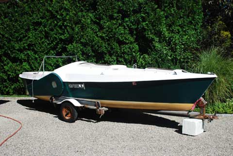 Dovekie 21, 1981 sailboat