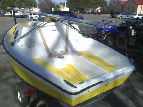 Melen Marine Guppy, 13 ft., 1975 sailboat