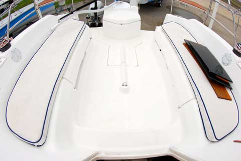 Hunter 260, 2004 sailboat