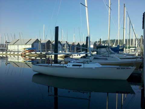 J22, 1984 sailboat