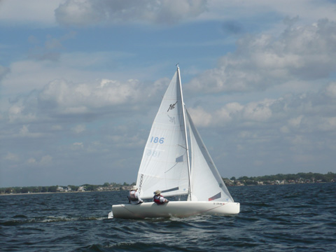 Johnson 18, 1997 sailboat