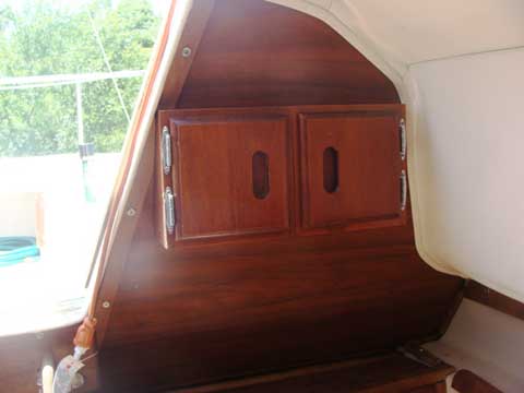 Laguna 26, 1982 sailboat