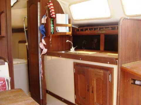 Laguna 26, 1982 sailboat