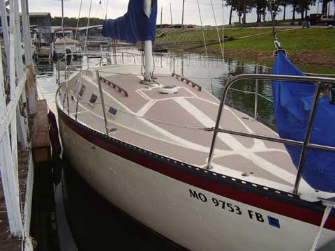 Lancer 28', 1979 sailboat