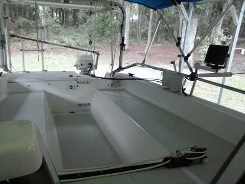 Macgregor 26D, 1988 sailboat
