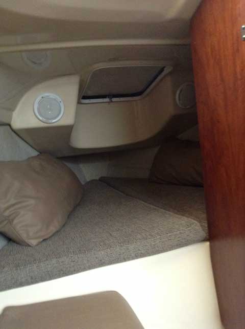 MacGregor 26M, 2006 sailboat
