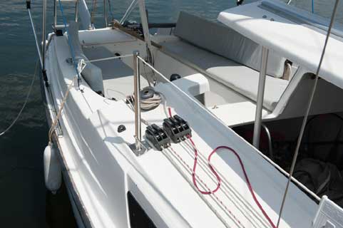 Macgregor 26S, 1994 sailboat