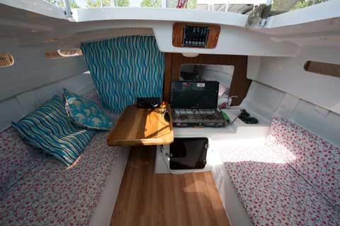 Macgregor 26S, 1994 sailboat