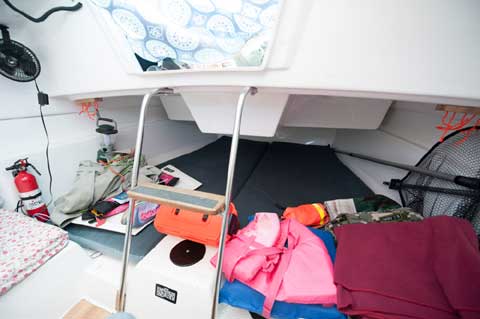 Macgregor 26S, 1994 sailboat