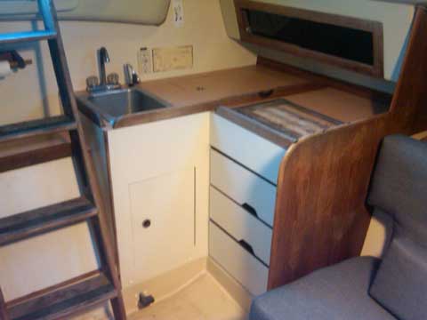 Pearson 303, 1983 sailboat