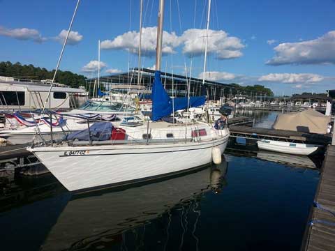 Pearson 30, 1976 sailboat