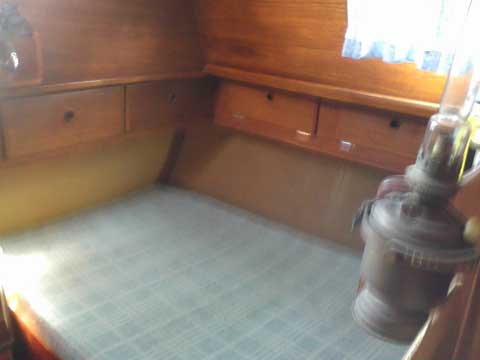Pearson 424, 1979 sailboat