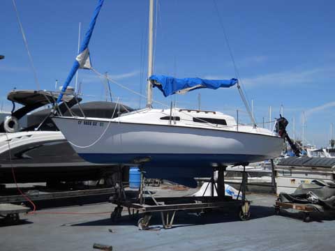 Spindrift 22, 1985 sailboat