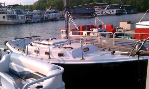 Venture of Newport, 1973 sailboat