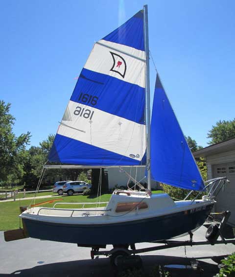West Wight Potter 15, 1987 sailboat
