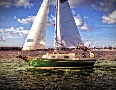 Bayfield 25, 1982 sailboat