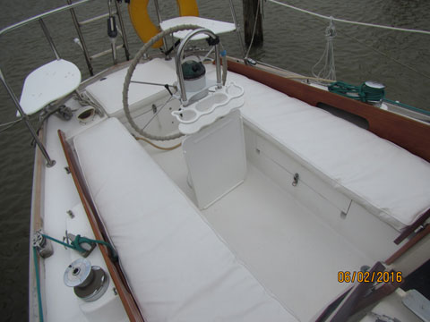 Bristol 29.9, 1978 sailboat