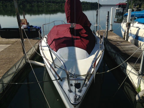 Cal 22, 1985 sailboat