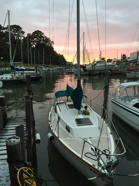 Cape Dory 27, 1978 sailboat