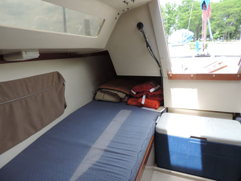Capri 22, 1989 sailboat