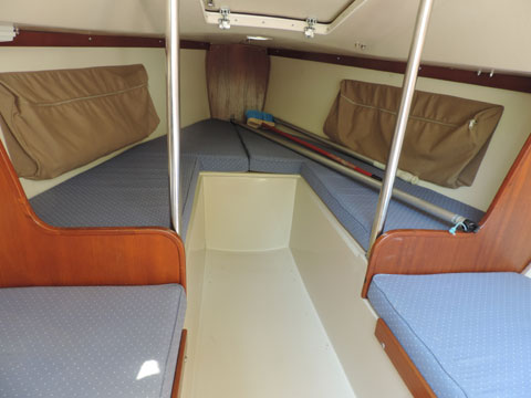 Capri 22, 1989 sailboat