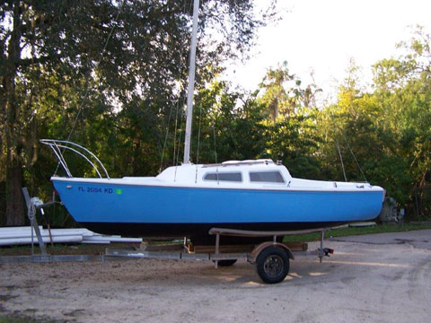 Catalina 22, 1978 sailboat