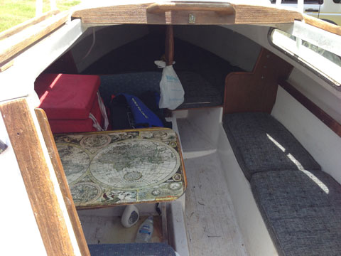 Catalina 22, 1977 sailboat
