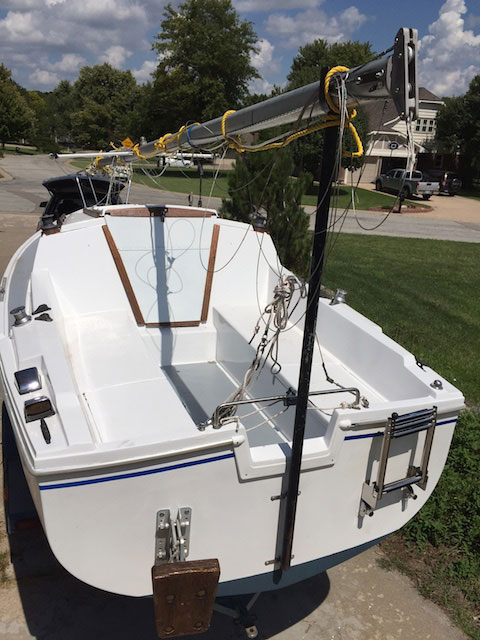Catalina 22, 1979 sailboat