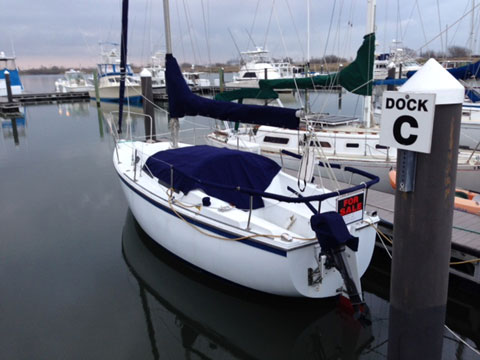 Catalina 25, 1978 sailboat