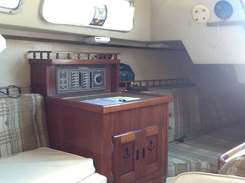 Catalina 30, 1983 sailboat