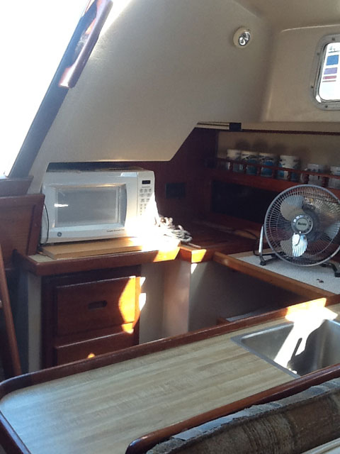 Catalina 30, 1983 sailboat