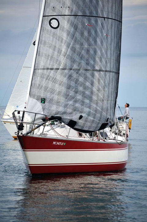 Hughes Colombia 35 foot, 1982 sailboat