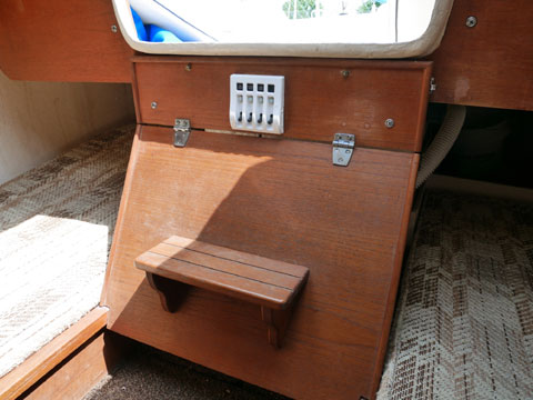ComPac 19', 1983 sailboat