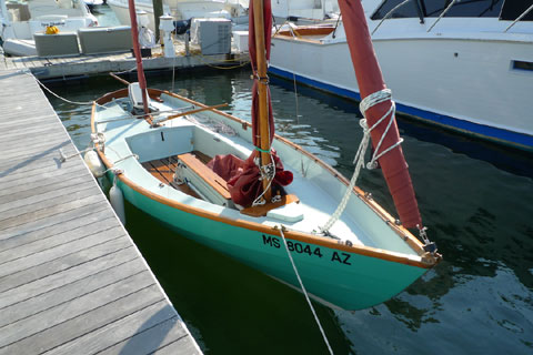 Drascombe Lugger, 1974 sailboat