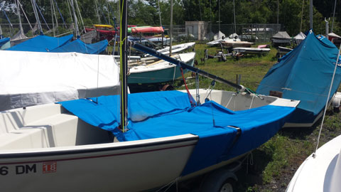 Boston Whaler Harpoon 5.2, 1980 sailboat