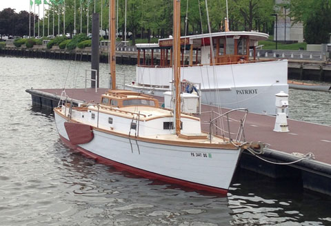 Herreshoff Meadowlark, 35 ft., 1955 sailboat