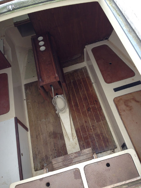 Hunter 22, 1983 sailboat