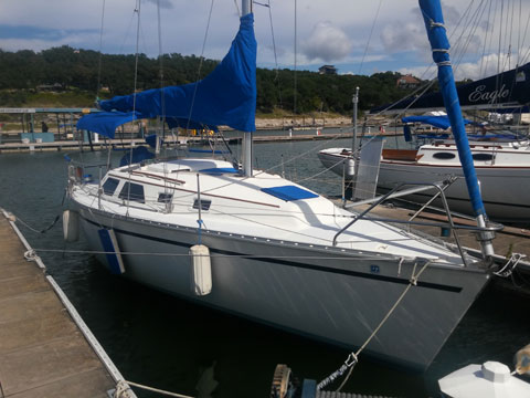 Hunter 28, 1992, Canyon Lake, Texas sailboat