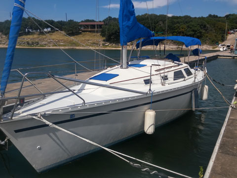 Hunter 28, 1992, Canyon Lake, Texas sailboat
