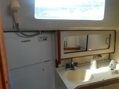 Hunter 28, 1992, Canyon Lake, Texas sailboat