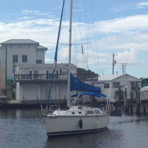 Hunter 30T Wing Keel, 1993 sailboat