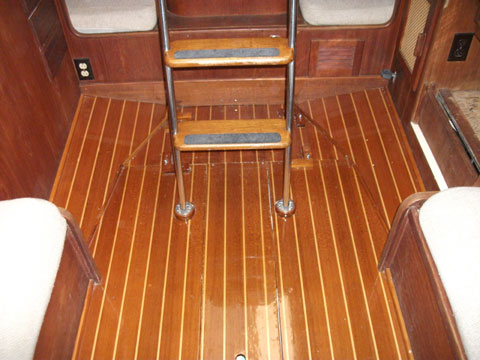 J 35, 1984 sailboat