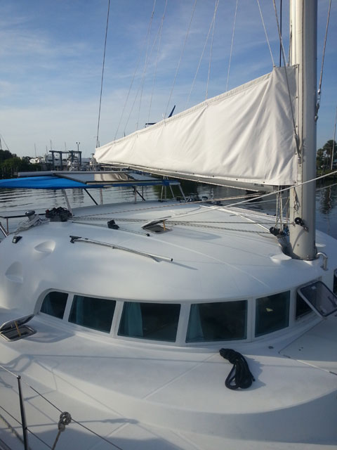 Lagoon 410, 2004 sailboat