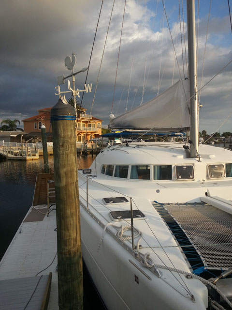 Lagoon 410, 2004 sailboat