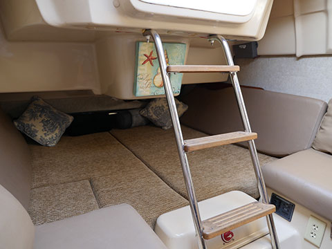 MacGregor 26M, 2005 sailboat