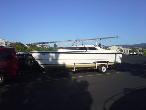 Macgregor 26X, 2000 sailboat