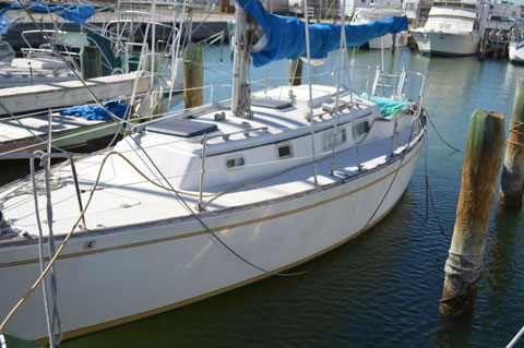 Pearson 35, 1977 sailboat